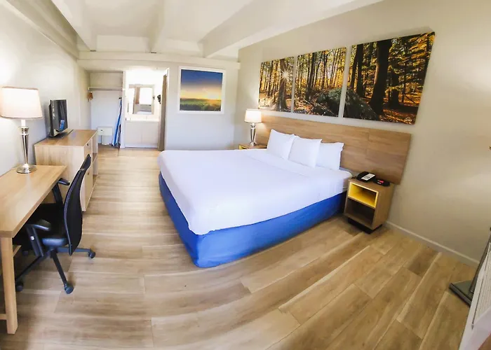 Days Inn By Wyndham Denver Downtown